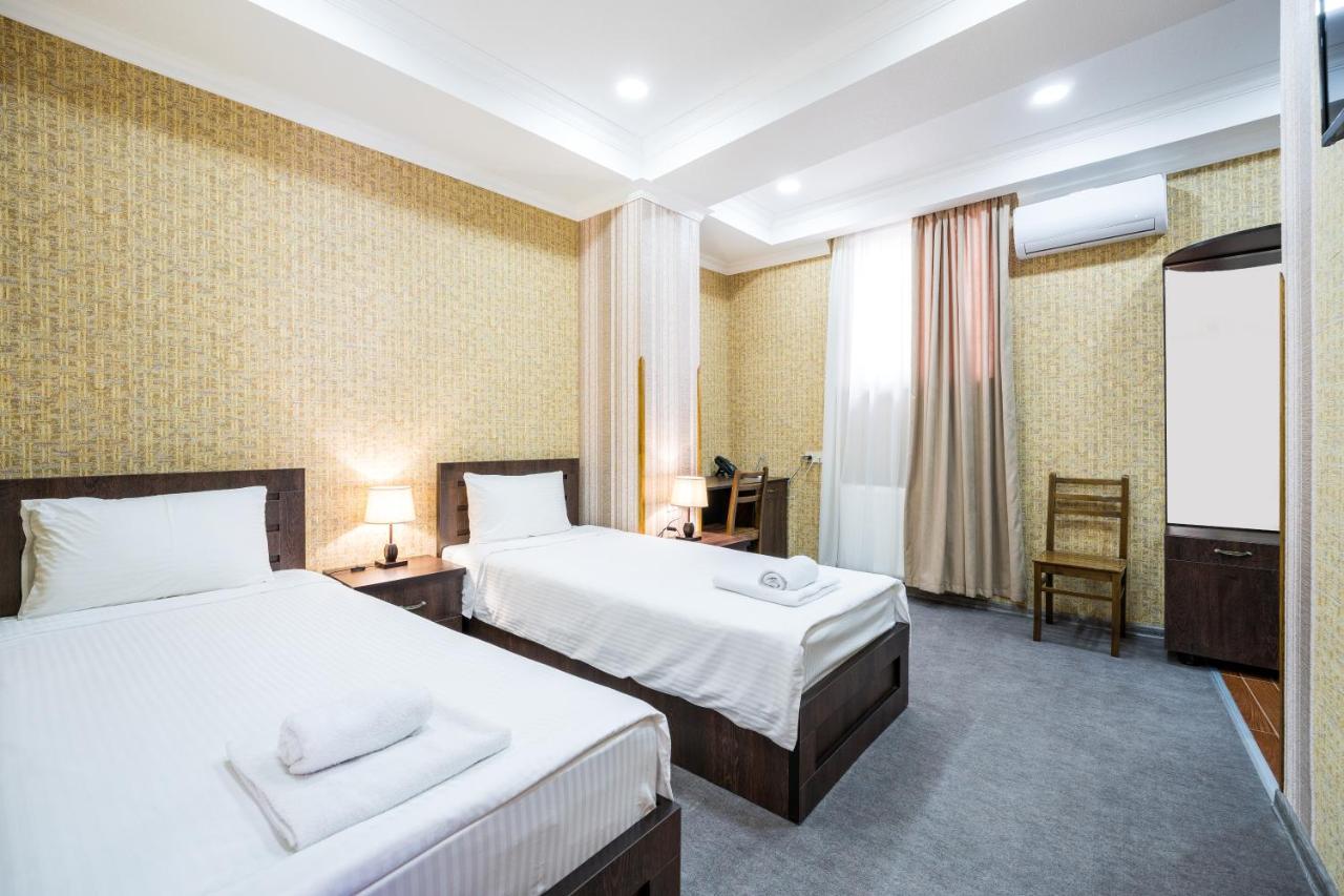 Georgian House Hotel Kutaisi Luaran gambar