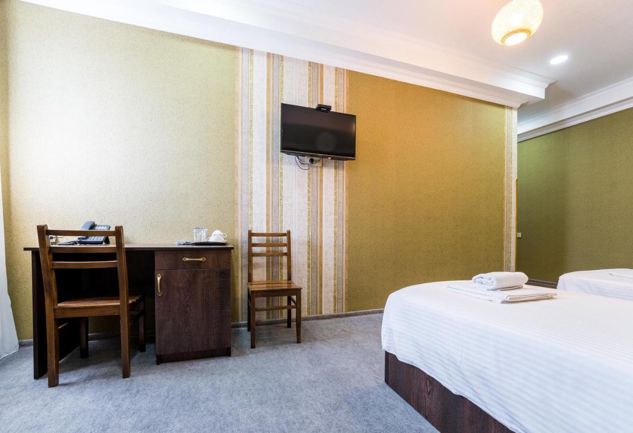 Georgian House Hotel Kutaisi Luaran gambar