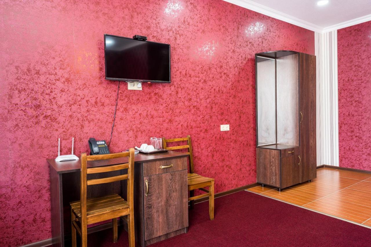 Georgian House Hotel Kutaisi Luaran gambar