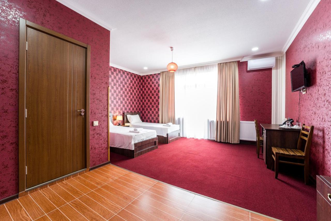 Georgian House Hotel Kutaisi Luaran gambar